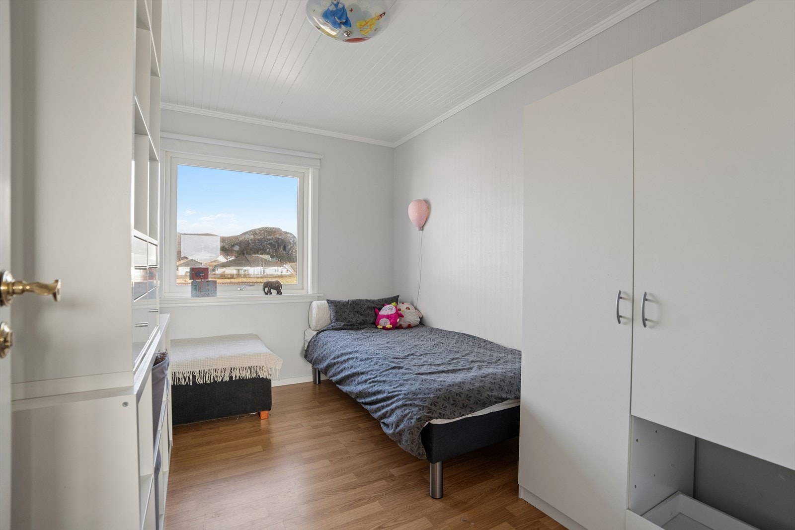 Et praktisk rom som egner seg godt som barnerom, gjesterom eller kontor. Galleribilde