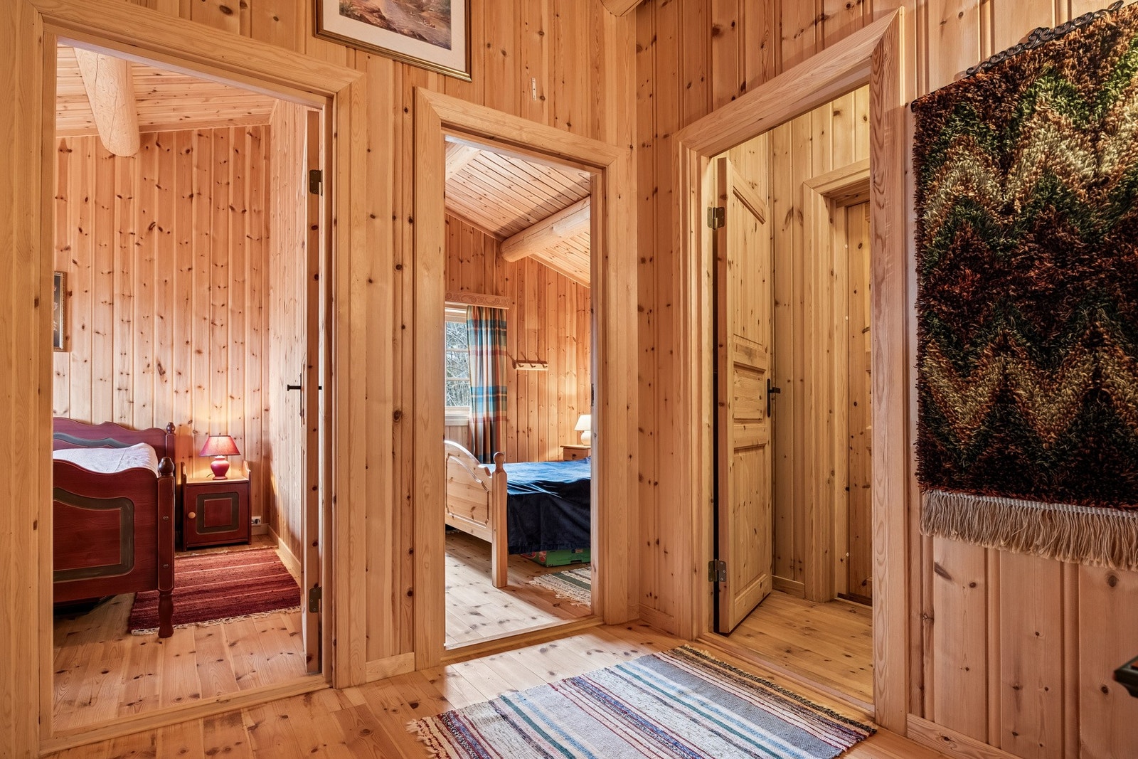 God planløsning med naturlige soner for opphold. Galleribilde