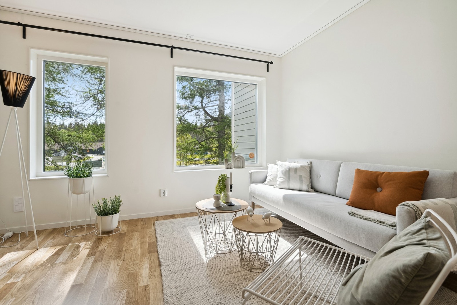 Velkommen til Austerbygdvegen 62! Alle bilder i annonsen er fra andel nr. 9. Planløsning kan være speilvendt. Avvik vil forekomme. Galleribilde