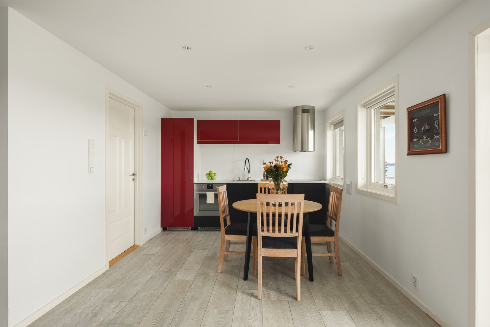 Mellom etasjene er det godt lydisolert med lydhimling Galleribilde