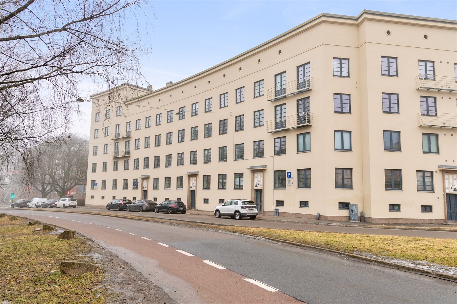 Fasade. Galleribilde