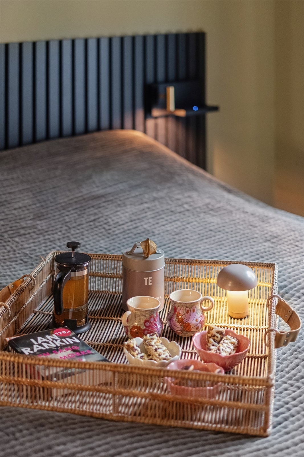 Gjennomtenkte detaljer og materialvalg. Galleribilde