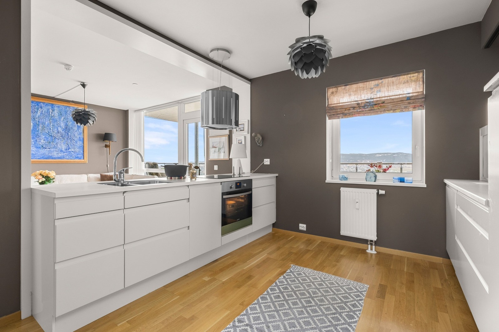 Leiligheten har minimal bruks slitasje og fremstår som nesten ny. Galleribilde