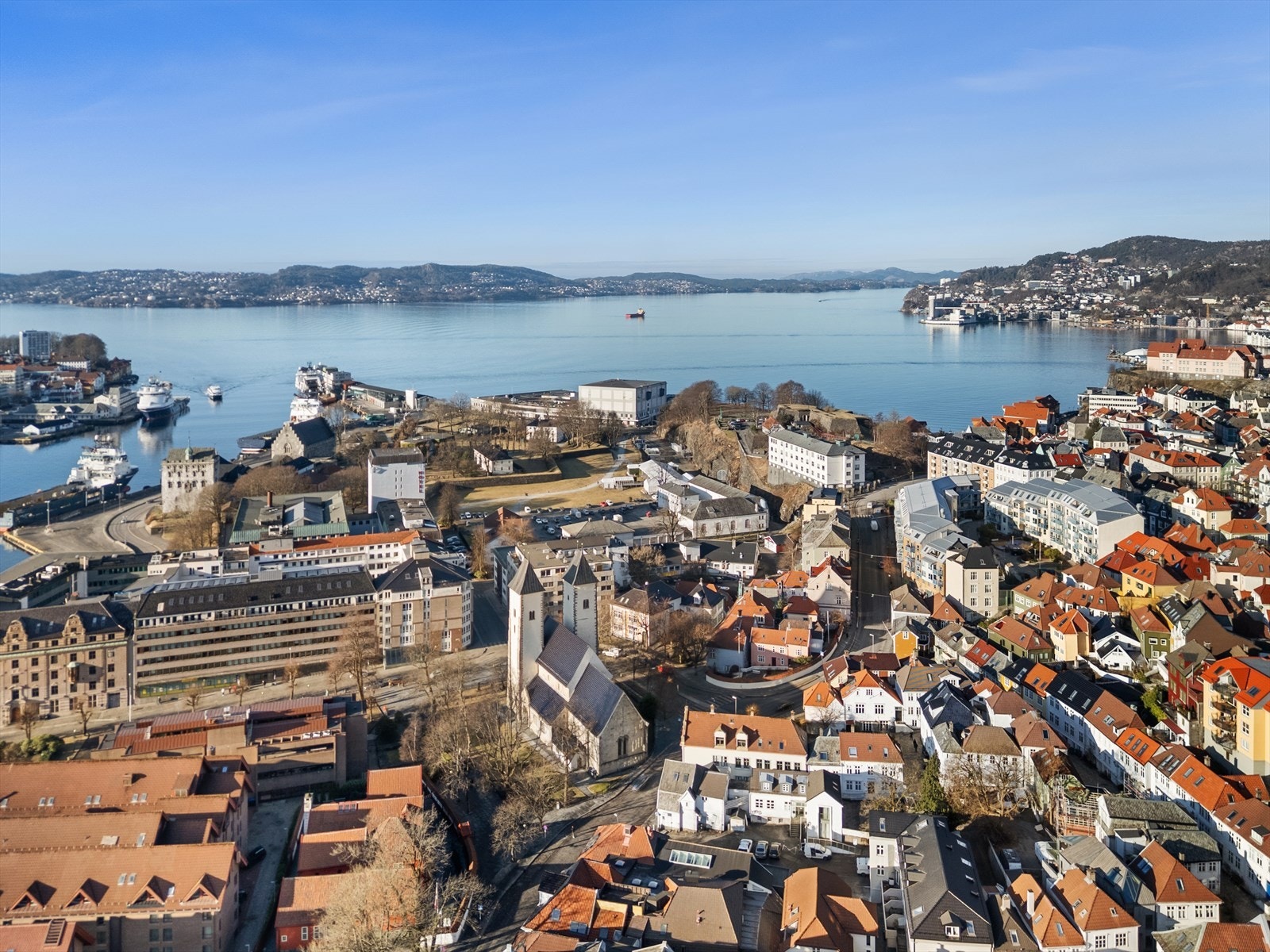 Beliggenheten byr på nærhet til alt. Galleribilde