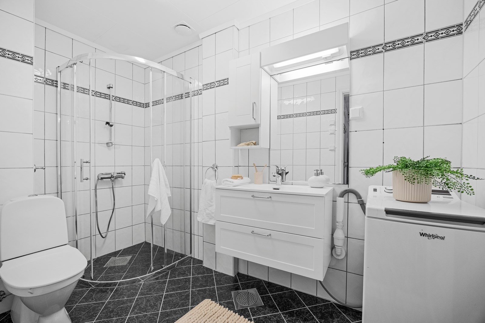 Romslig bad. Galleribilde