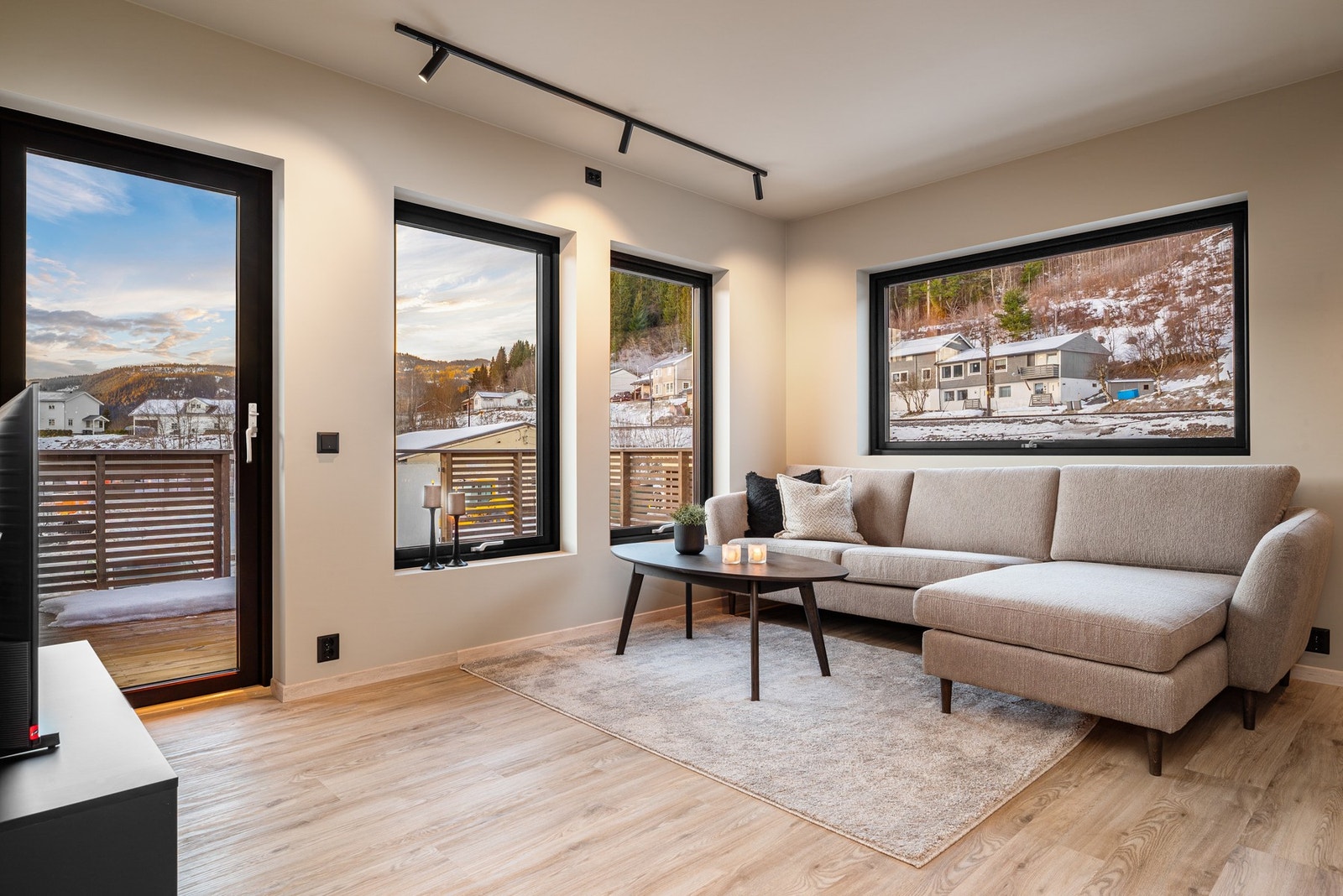 Her har man også direkte utgang til terrassen på hele 14,9 kvm. Galleribilde