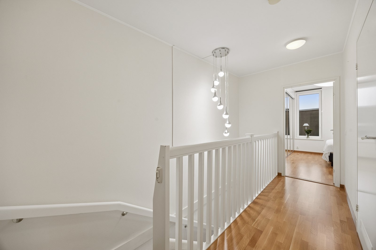 Alle tre soverommene ligger fint til i 2. etasje. Galleribilde