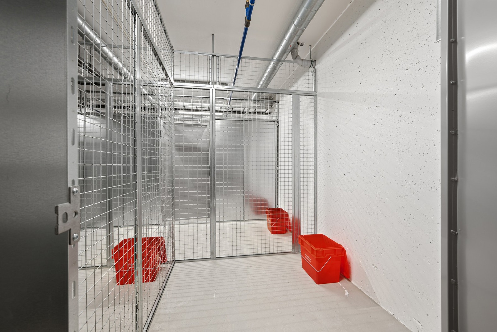 Separat bod i kjeller følger også handelen. Galleribilde