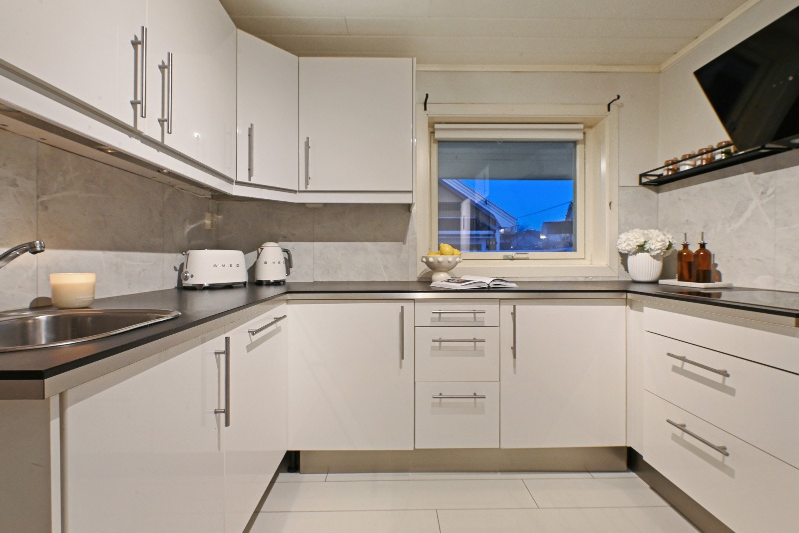 Kjøkken i 1. etasje Galleribilde