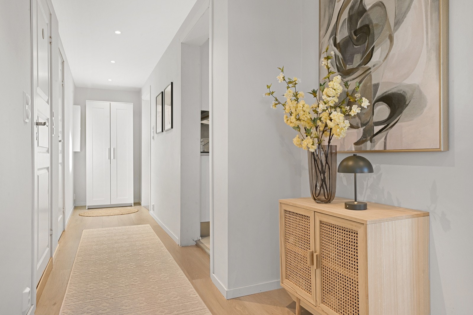 Gangen i 1. etasje Galleribilde