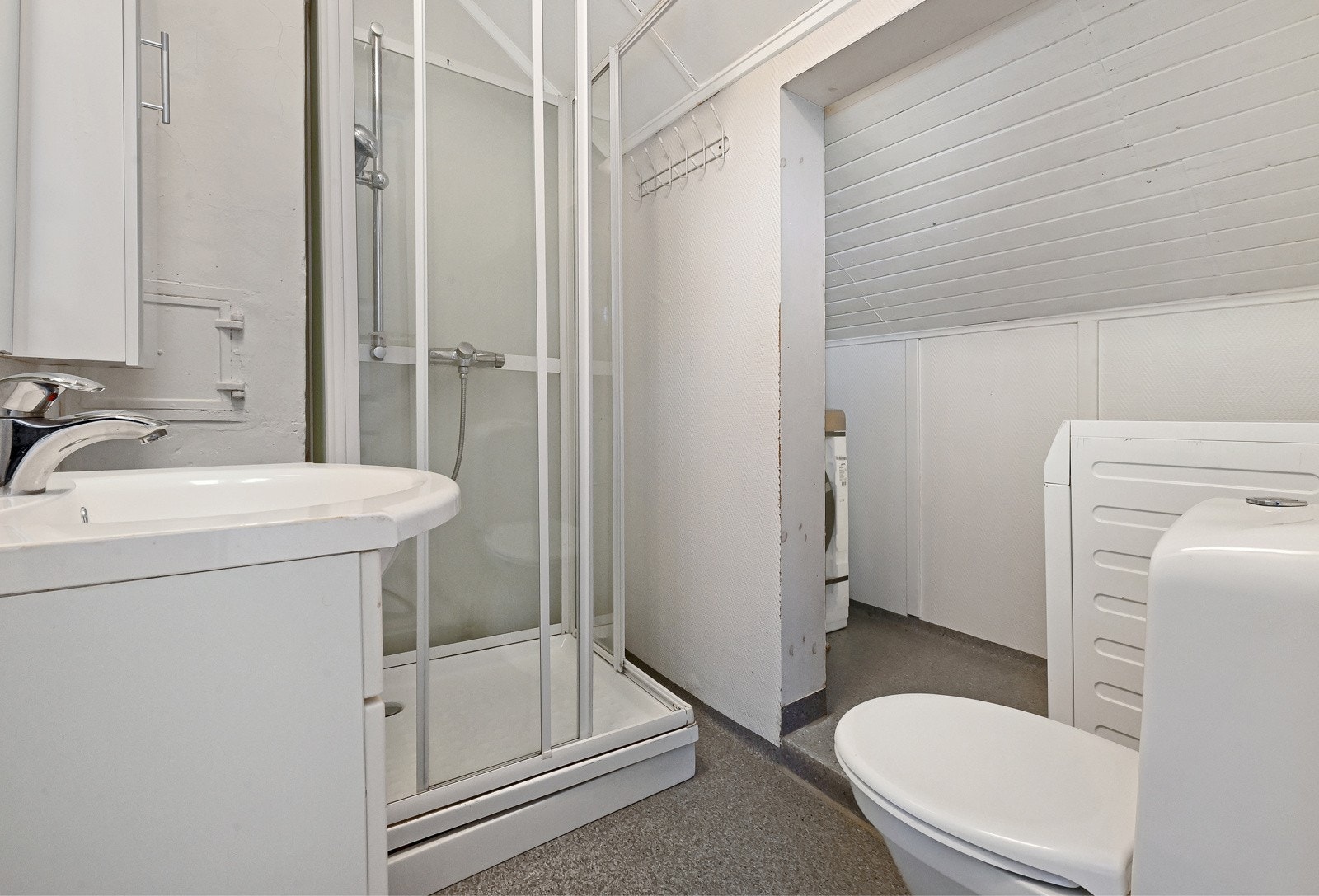 Bad i 2. etasje Galleribilde