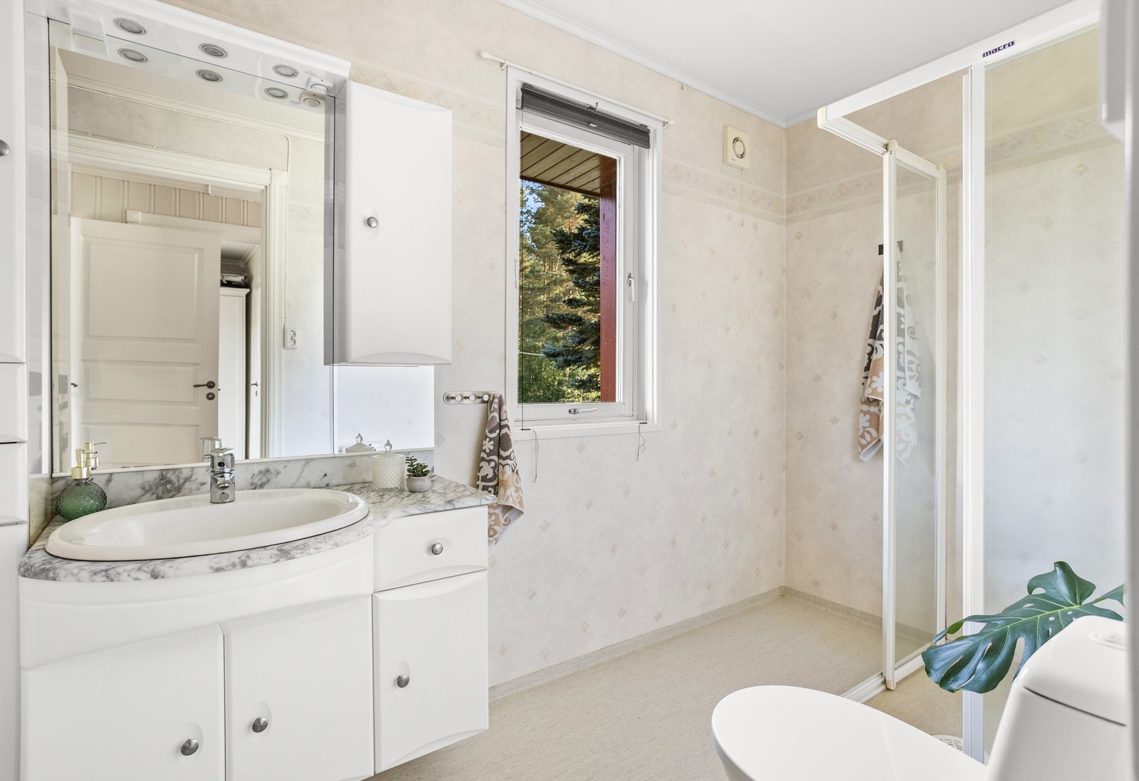 Baderom Galleribilde