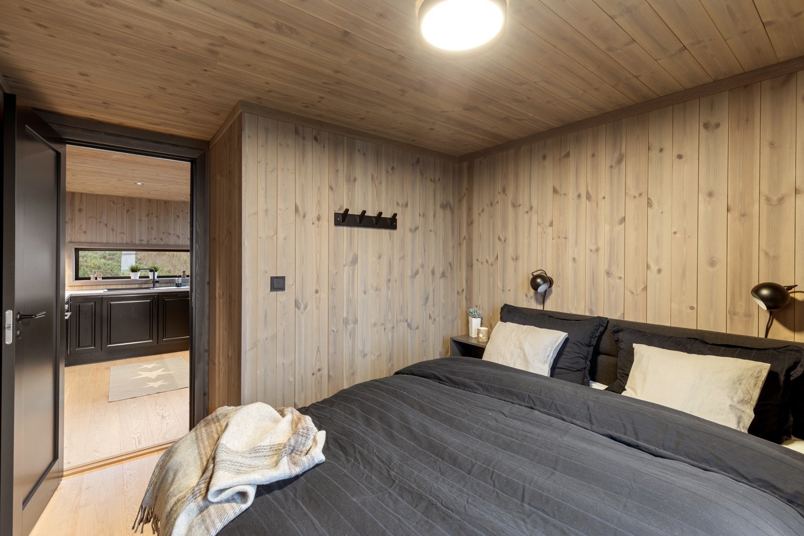 Soverom nr. tre. Galleribilde