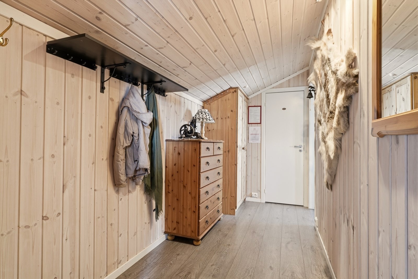 Vindfang med gulvvarme. Galleribilde