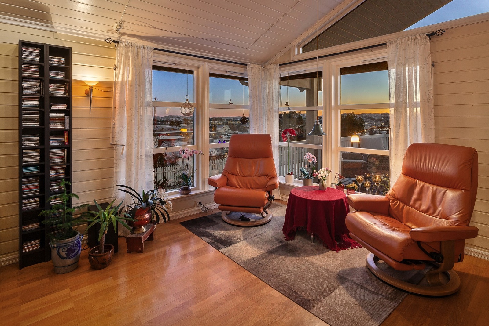 Stemningsbilde kveldsfoto Galleribilde