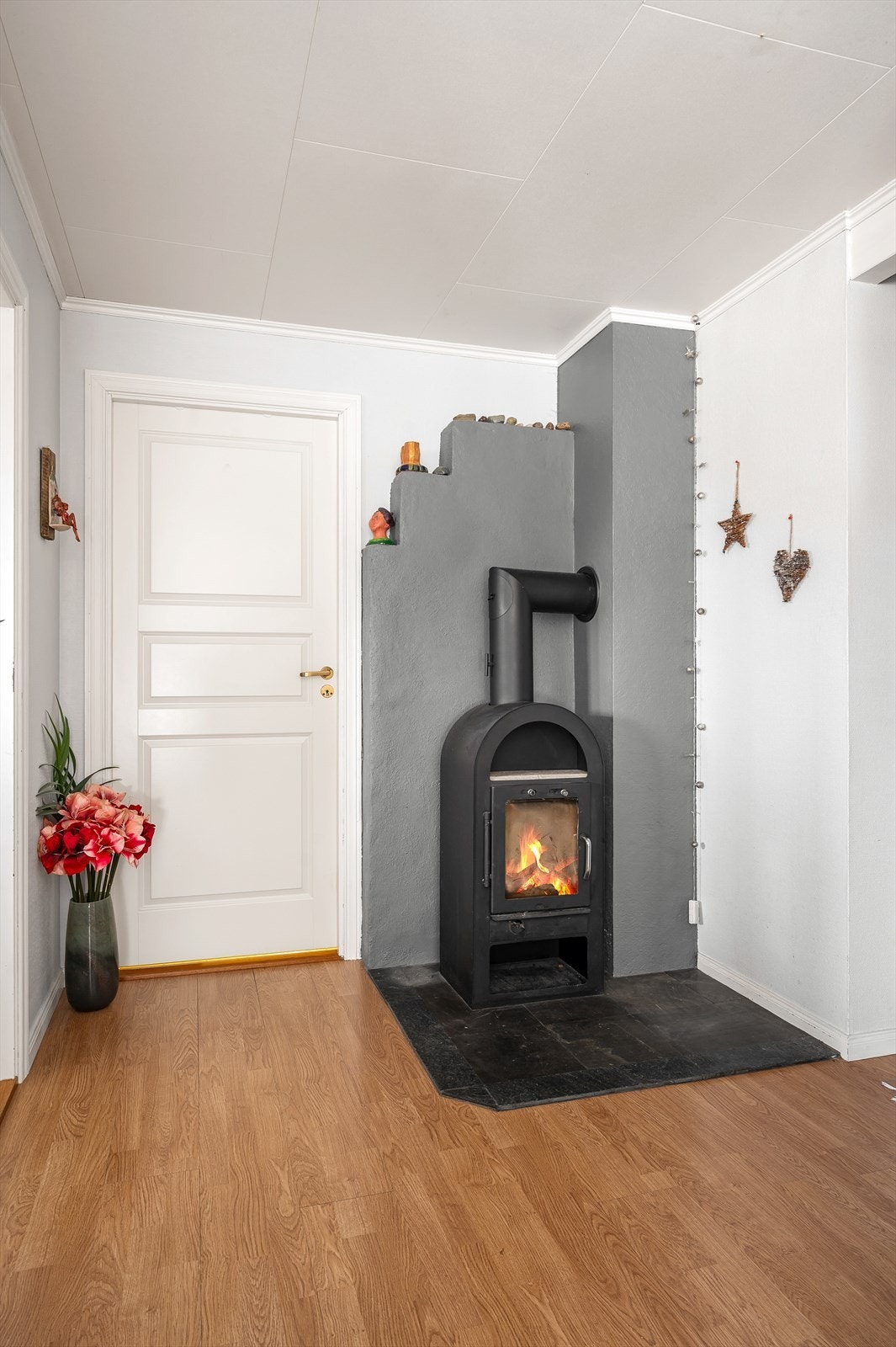 Peisovn i leiligheten. Galleribilde