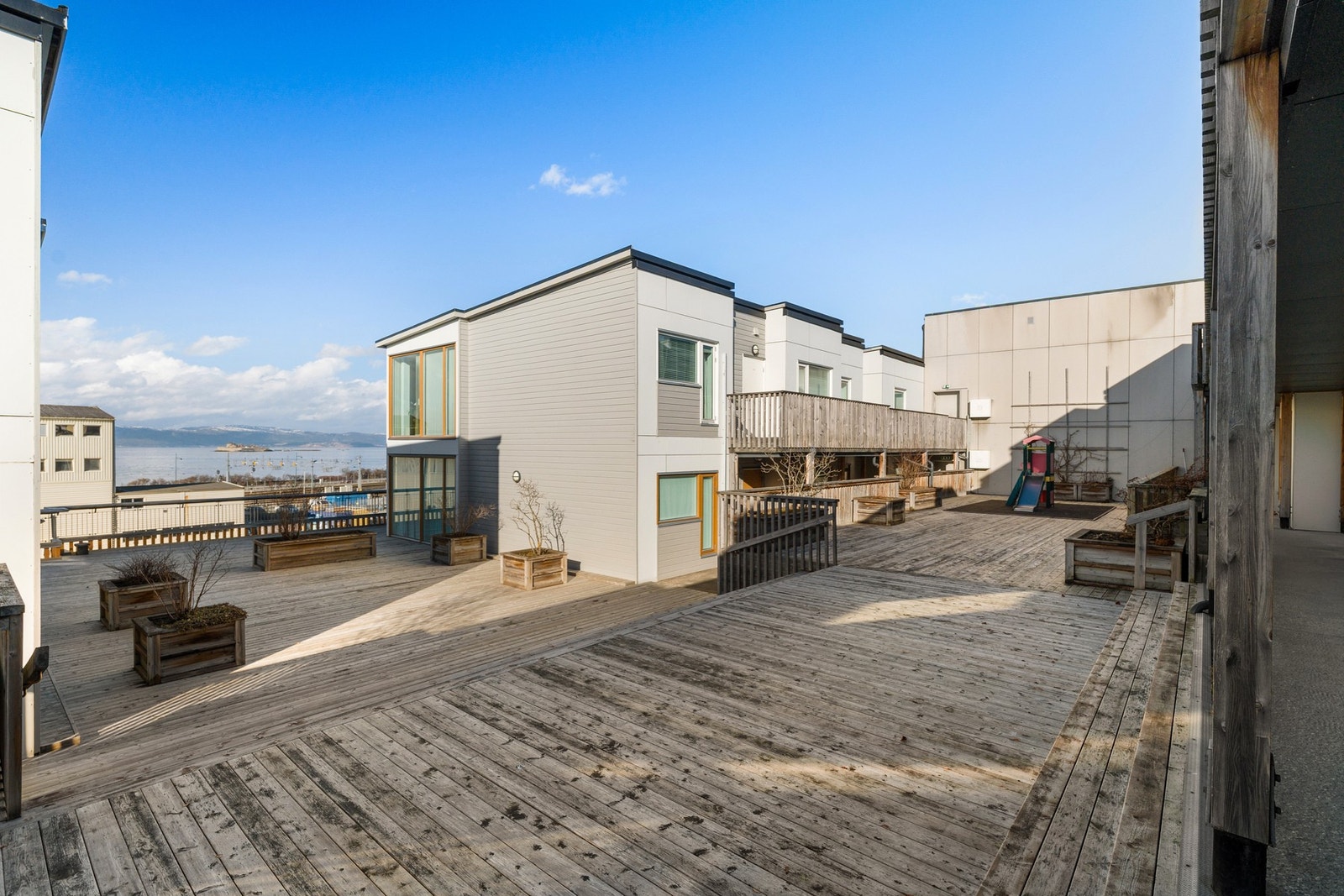 Fellesareal i høyden med inngangspartiet. Galleribilde