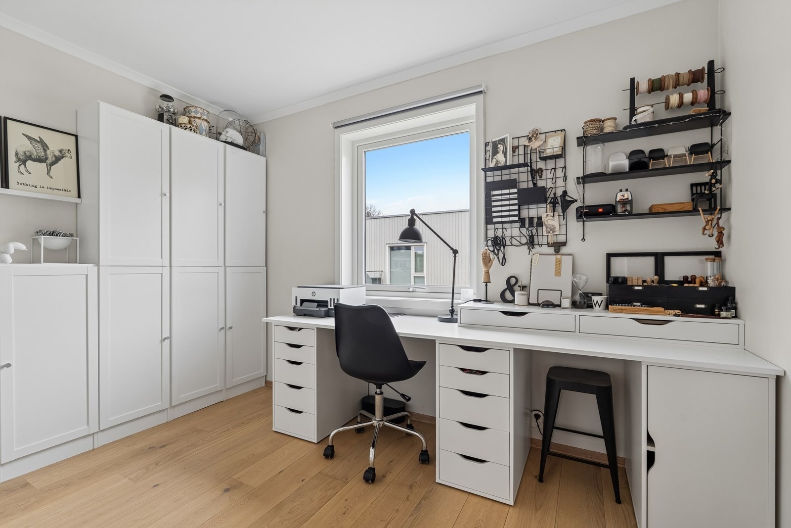 Rommet egner seg også godt som barnerom eller gjesterom. Galleribilde