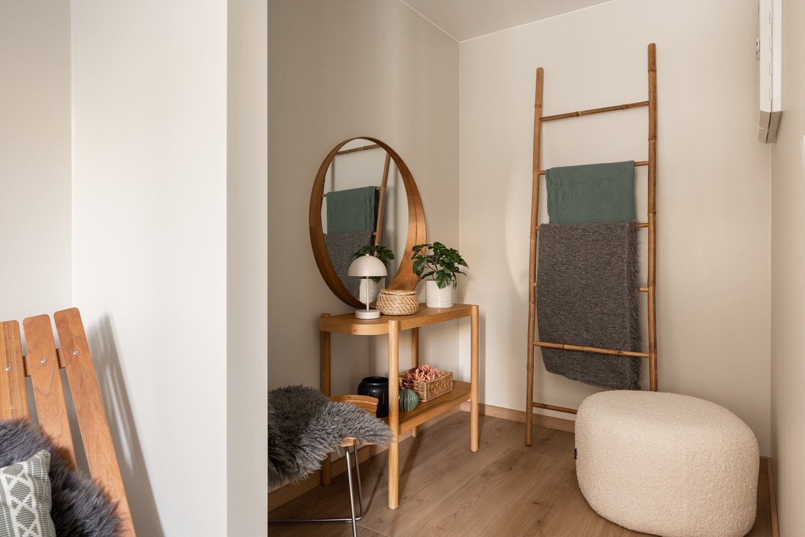 God plass til garderobeskap. Galleribilde