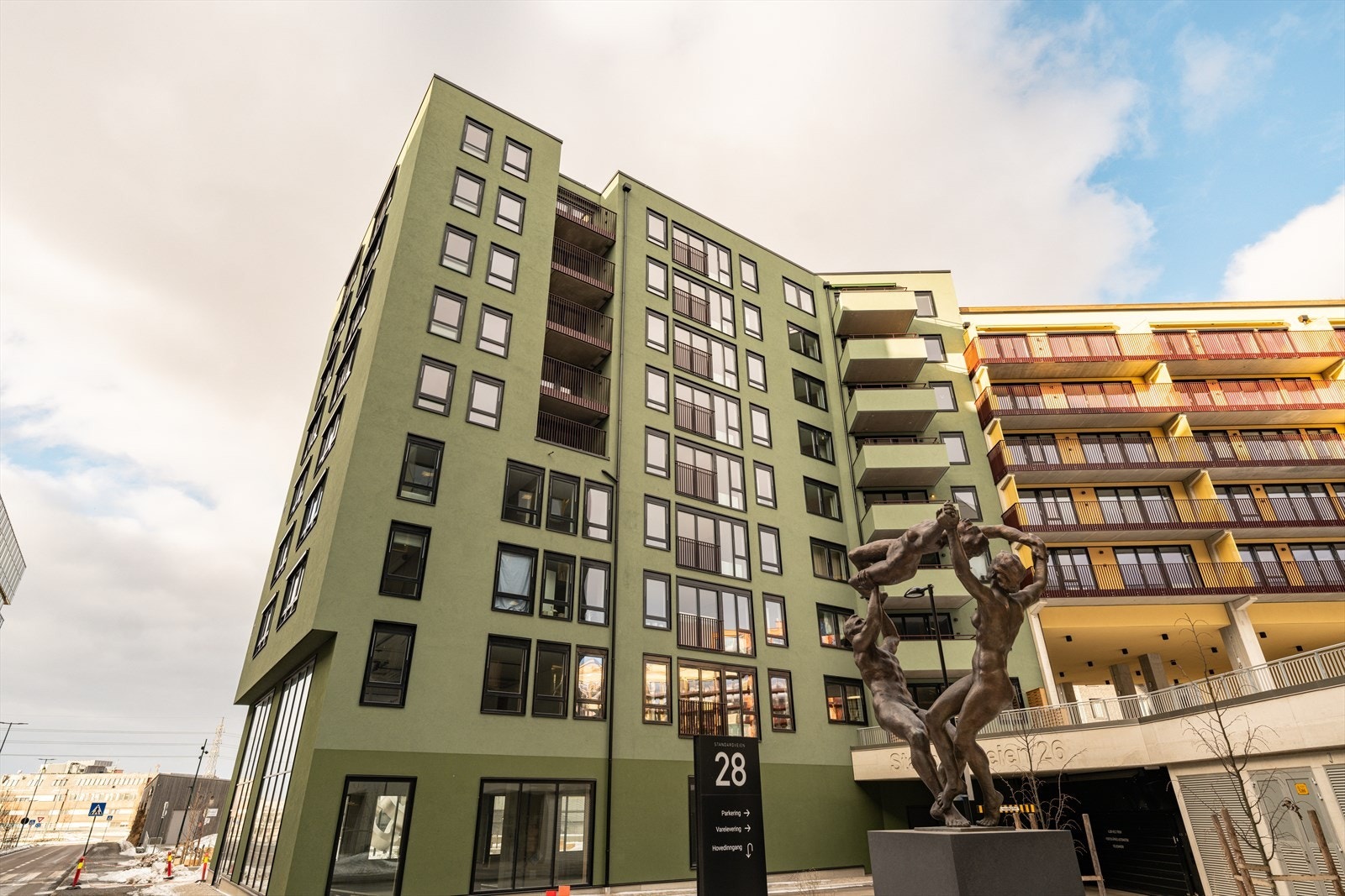 Splitter nytt på Ulven! Et moderne bygg med 198 leiligheter i borettslaget. Galleribilde