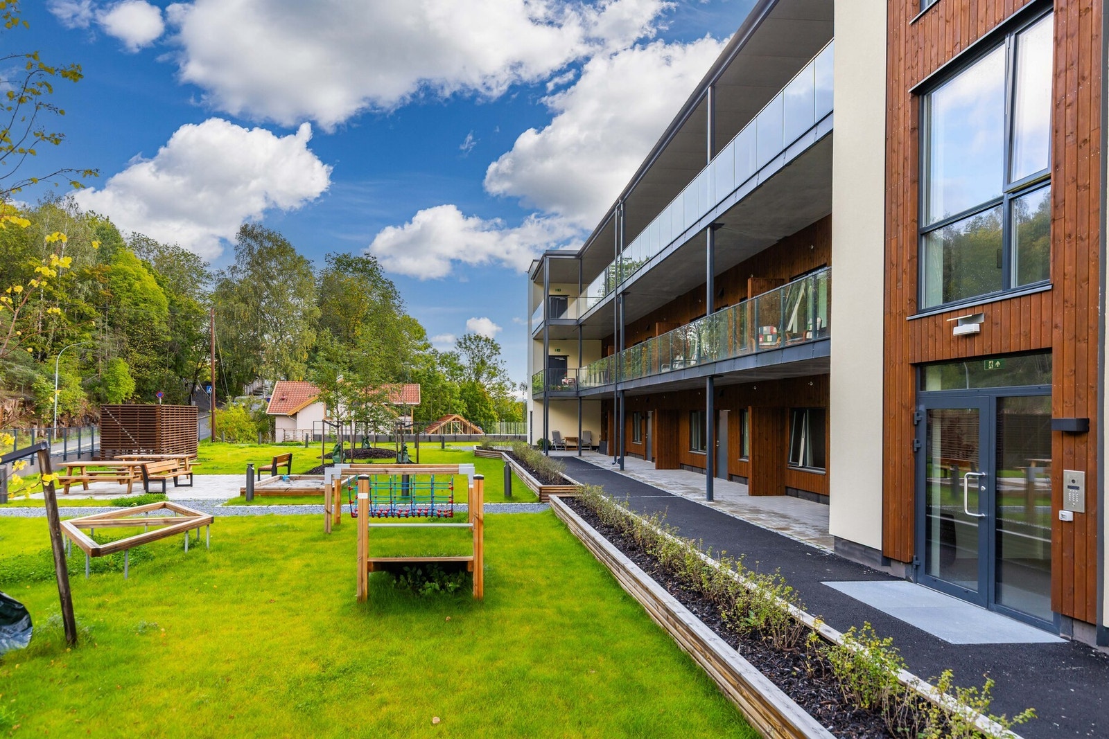 Fellesareal for boligseksjonen. Her kan barna holde seg opptatte rett utenfor døren Galleribilde