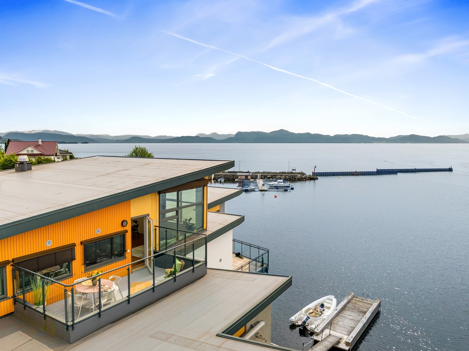 Velkommen til topp og frontleiligheten i Vindu Mot Fjorden! Galleribilde