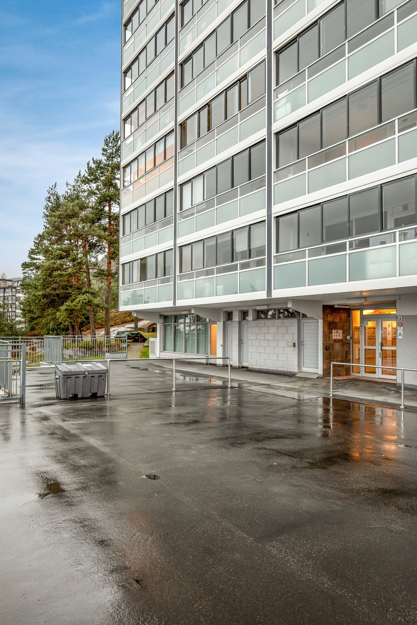 Leiligheten disponerer en bod på ca. 1 m² i underetasjen. Galleribilde