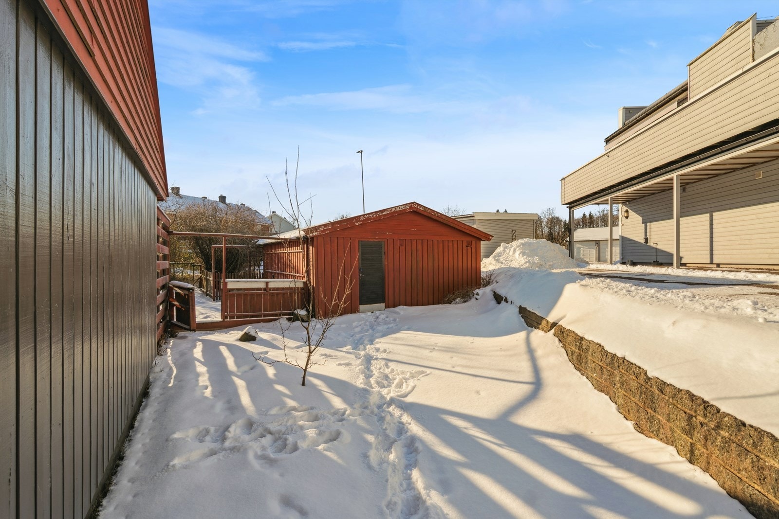 Eiendommen har en eiet tomt på 521,6 m². Galleribilde