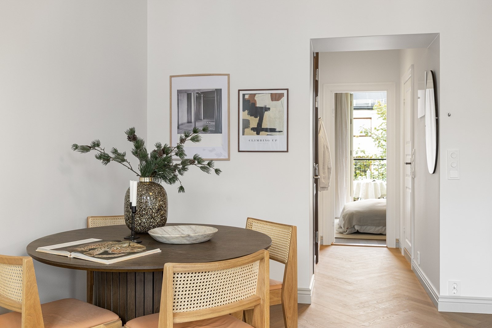 God plass i entréen til kommode eller annet ønsket møblement. Galleribilde