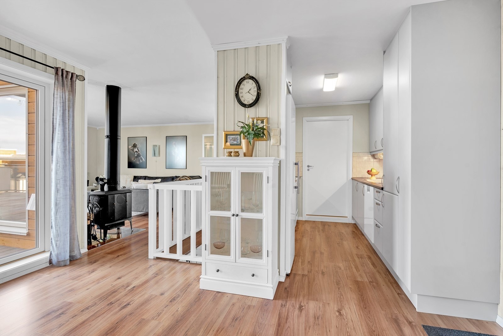 Stue/kjøkken Galleribilde