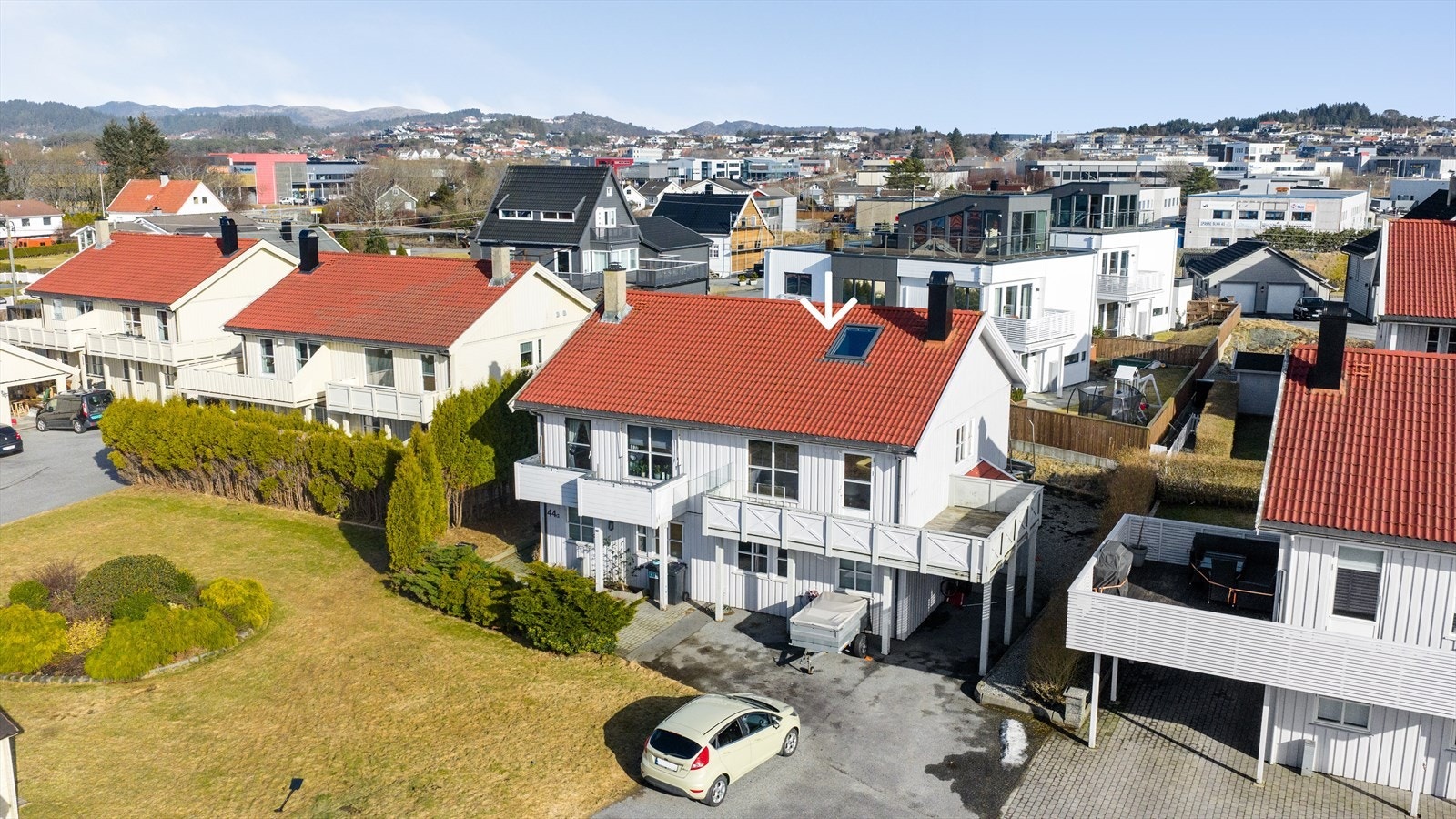 Flotte grøntarealer rundt eiendommen Galleribilde