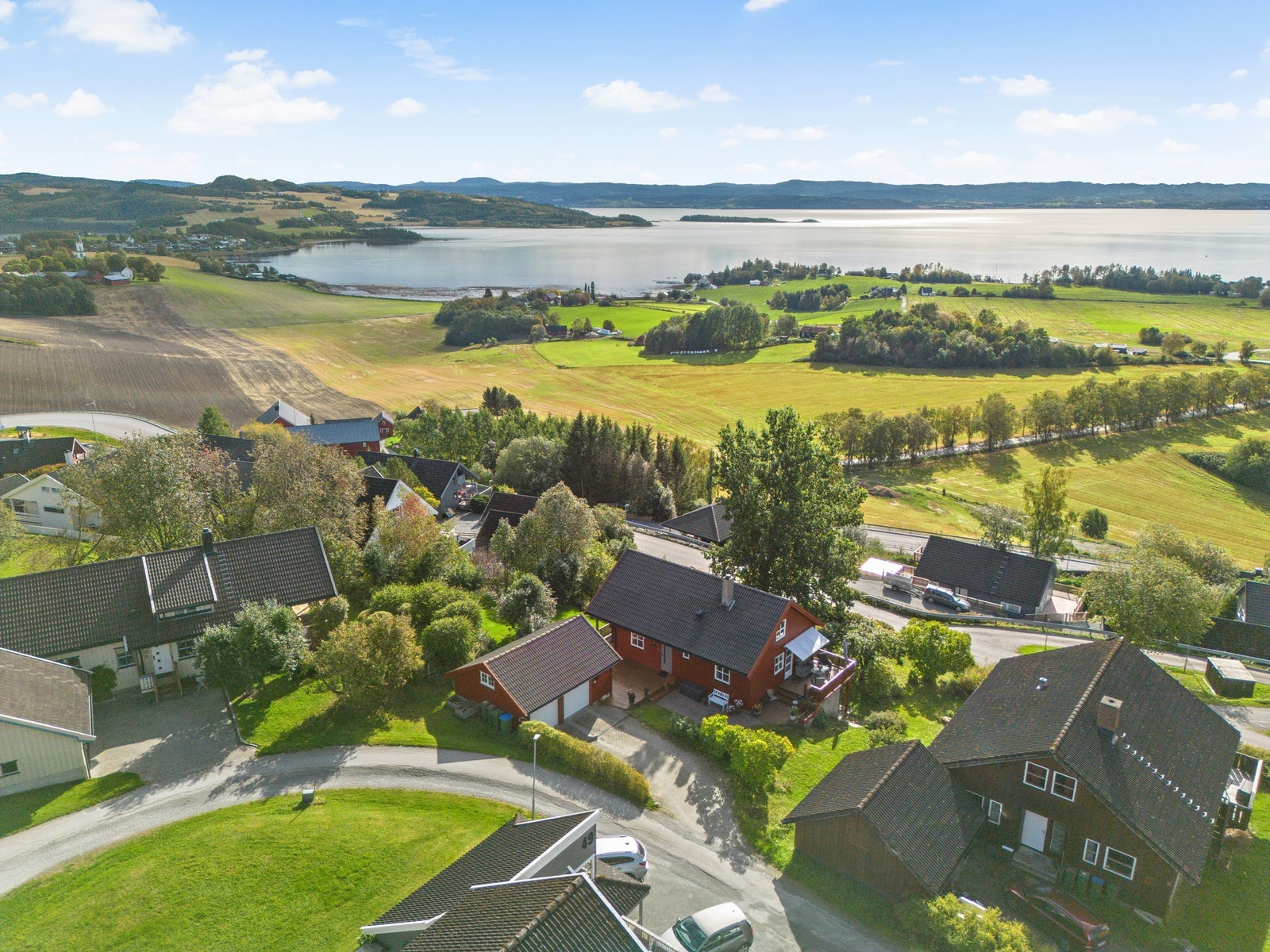 Innholdsrik enebolig med familievennlig beliggenhet! Galleribilde