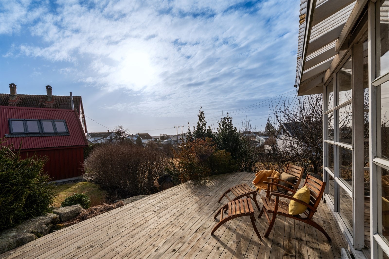 Terrasse utenfor sommerstuen Galleribilde