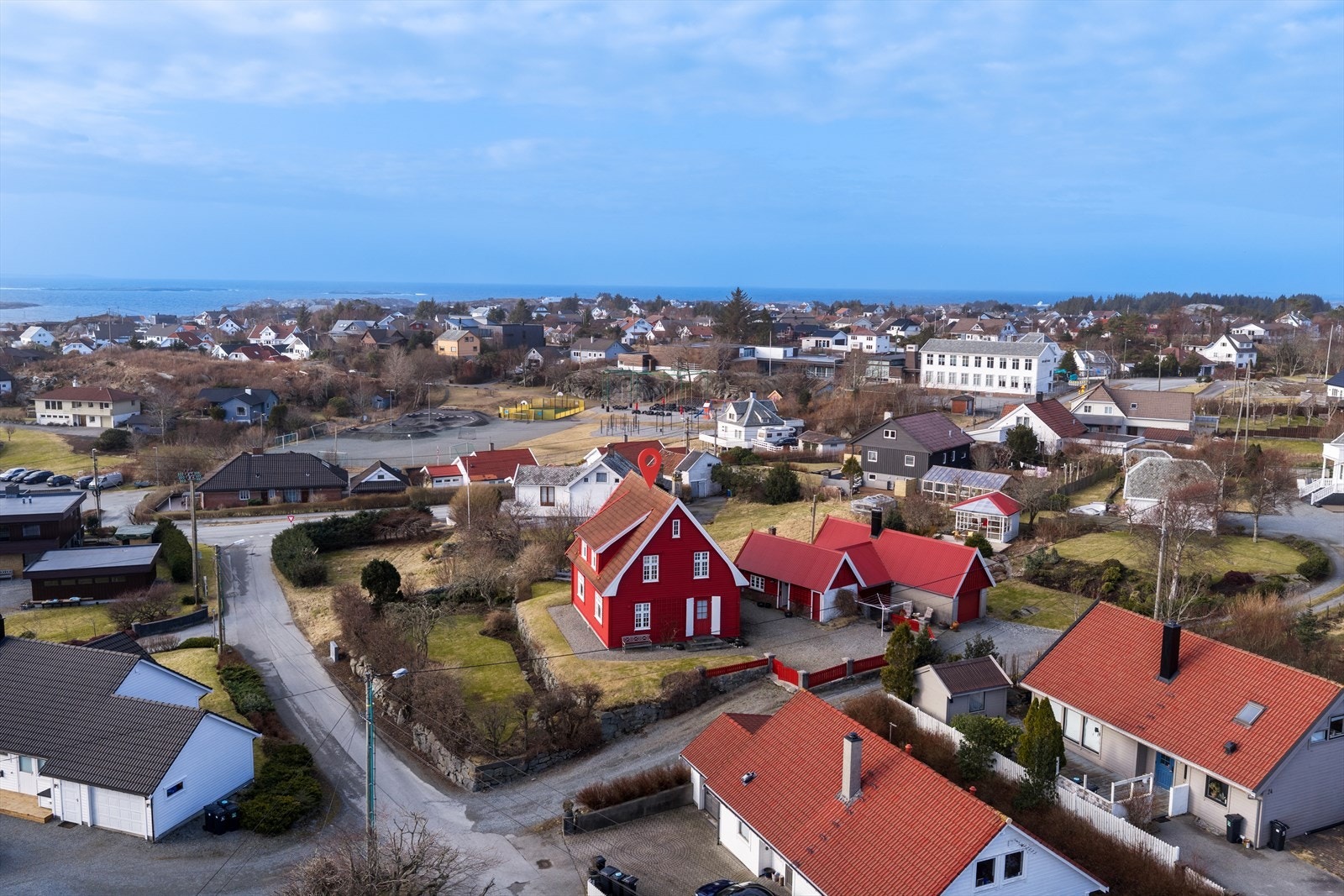Eiendomsmegler 1 v/Morten Karlsen presenterer Trælhaugvegen 14 - Foto: Vestbris Galleribilde