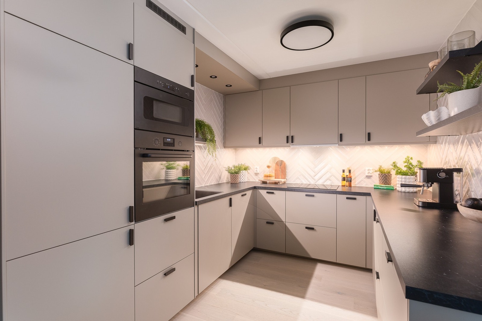 Kjøkkenet ble montert nytt i 2025. Galleribilde