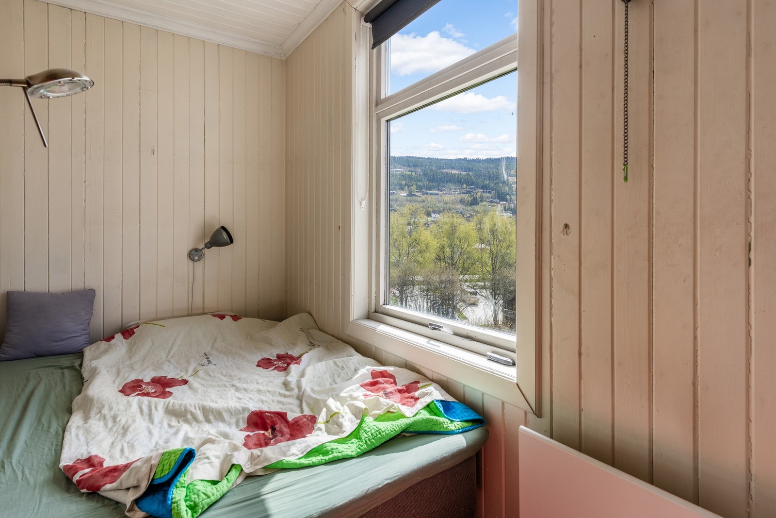 LEILIGHET 4: Soverom Galleribilde