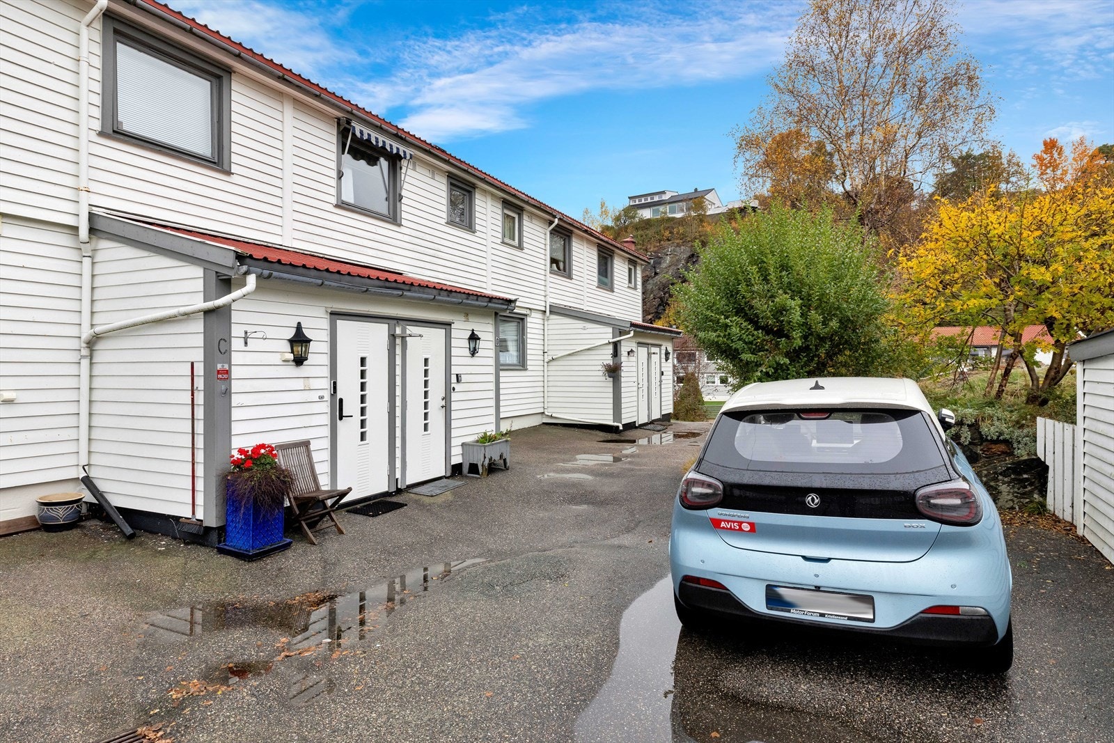 Inngangsparti. Galleribilde