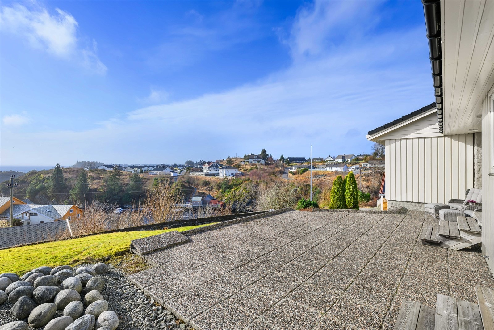 DSC 6100 Galleribilde