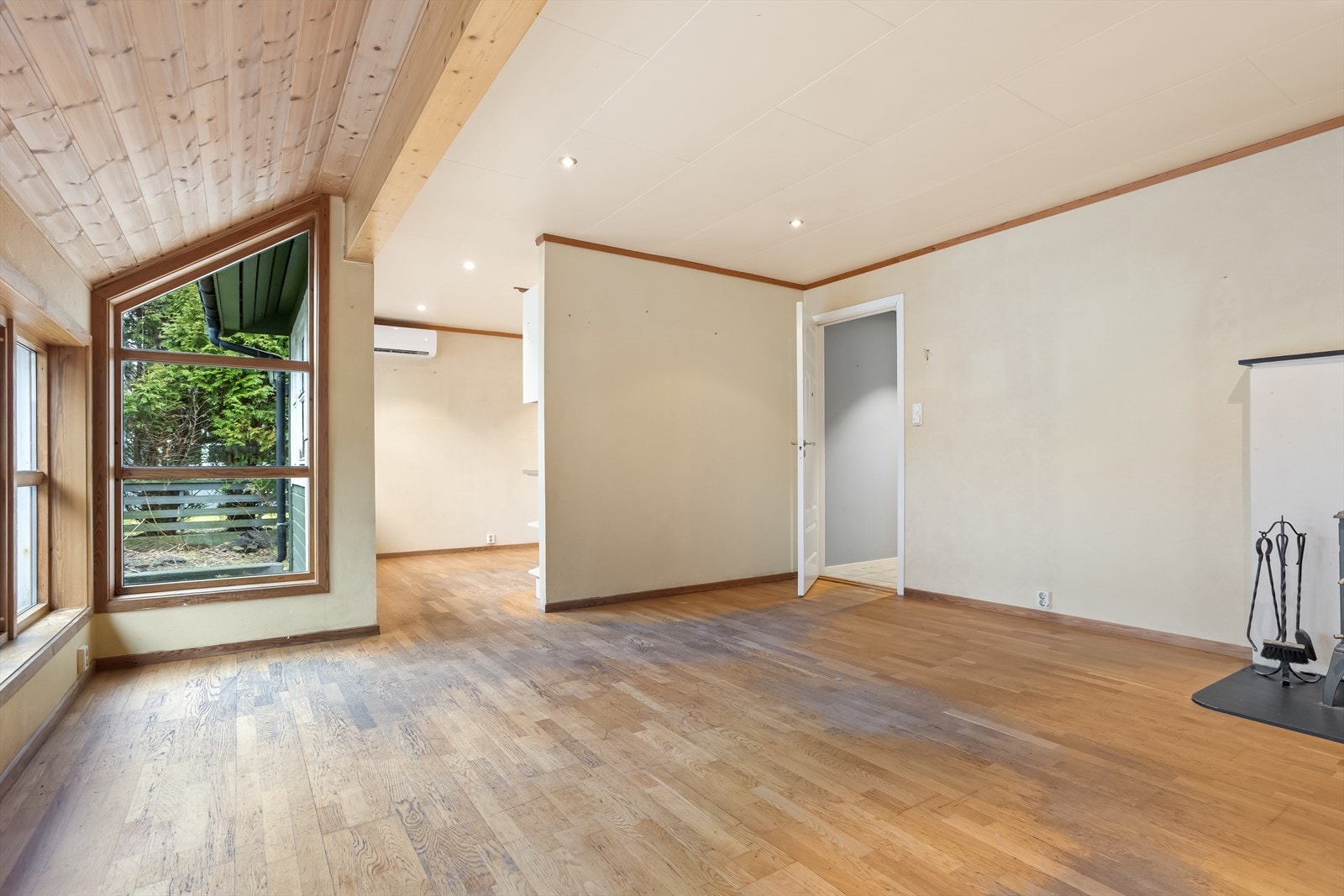 Velkommen til Grønebakkane 24 presentert av Børge Smørdal Nilsen og Sveinung Minde v/ DNB Eiendom Galleribilde