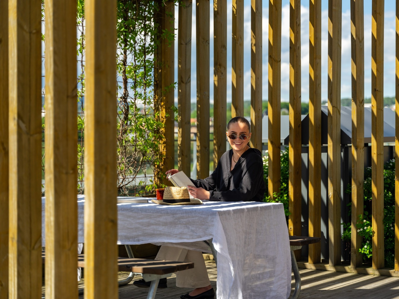 Et fint sted å ta en pustepause i skyggen. Galleribilde