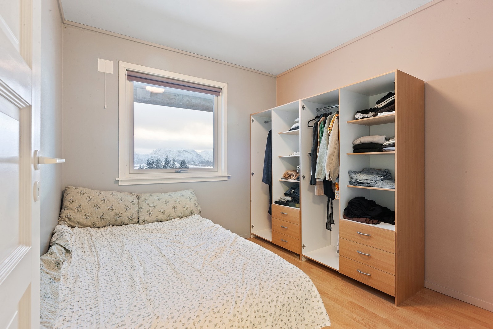 Alle soverommene ligger i 2.etasje Galleribilde