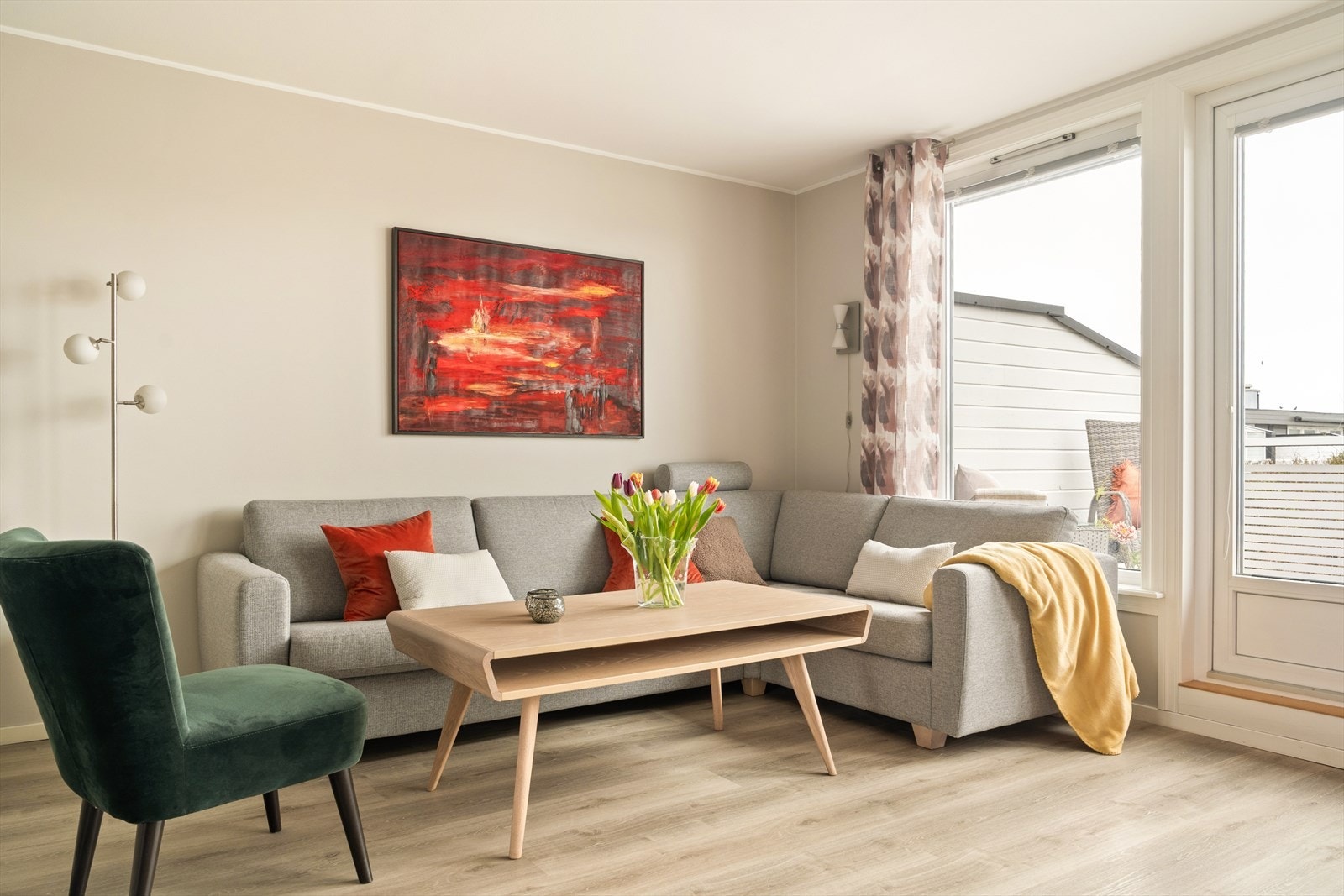 Velkommen inn i hjertet av boligen - nemlig stuen. Galleribilde