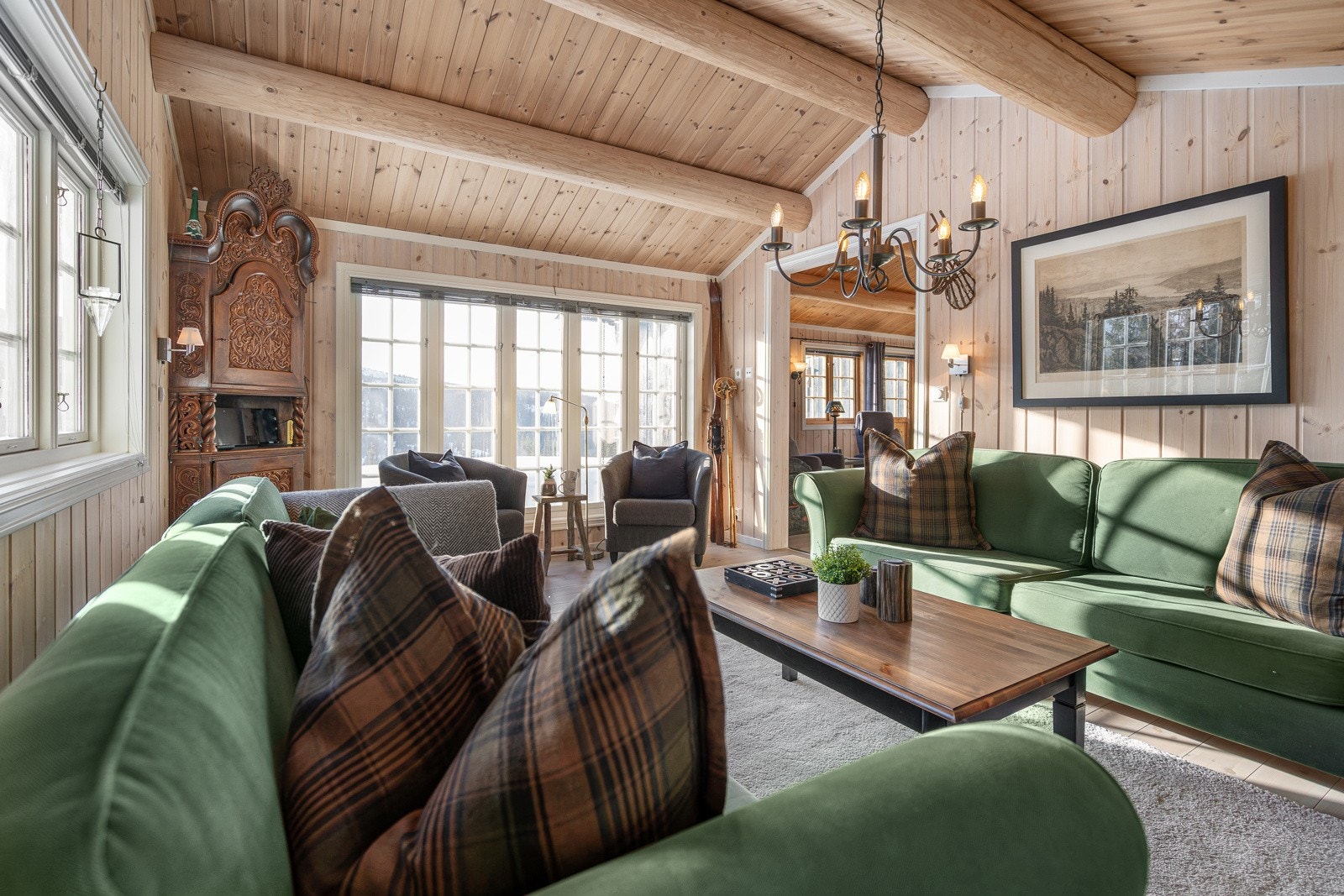 Hytta har flere soner - perfekt om man ønsker å trekke seg tilbake Galleribilde