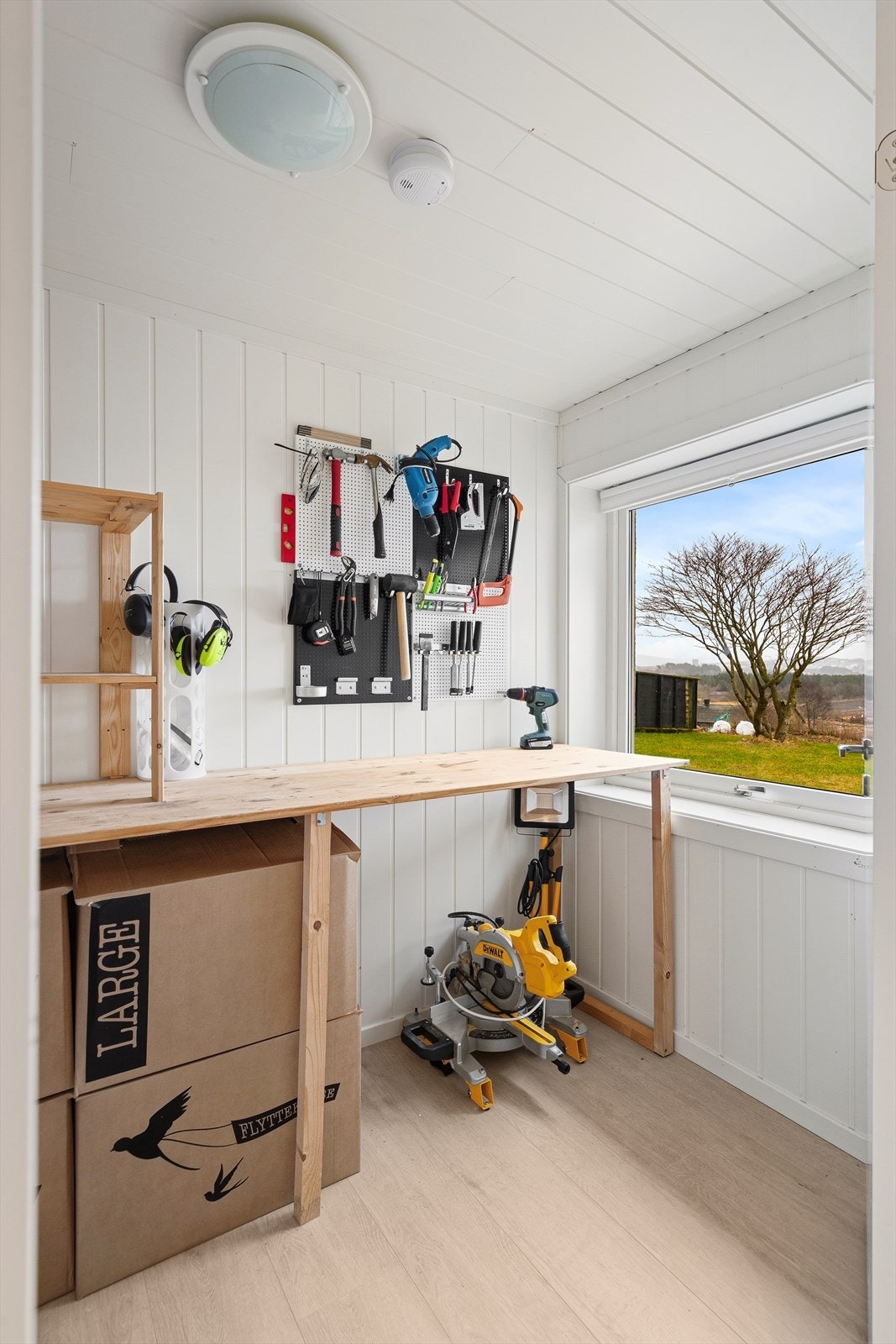 Et praktisk rom i underetasjen, ideelt for hobby eller ekstra lagring. Galleribilde