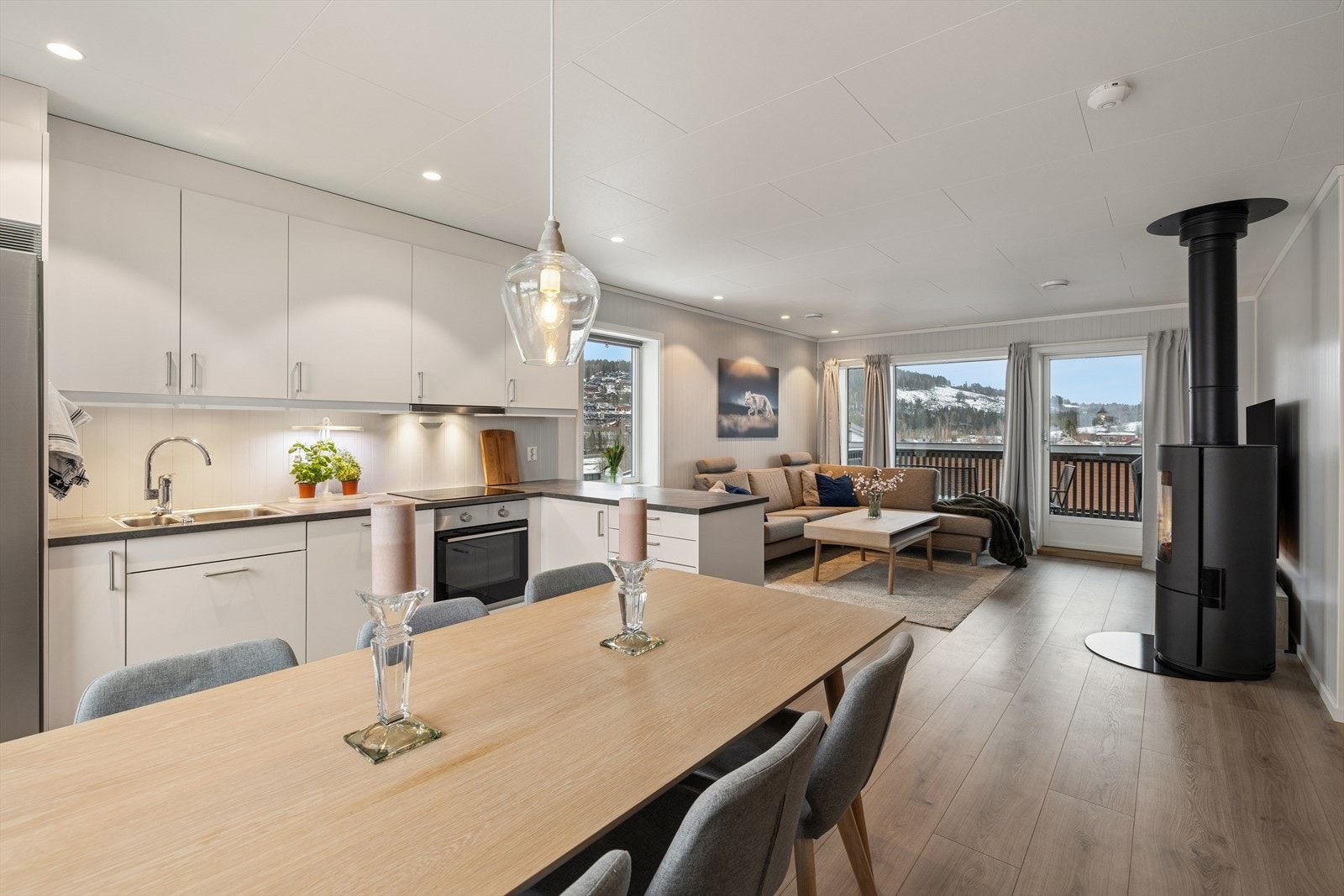 Peisovn gir en trivelig atmosfære på kjølige dager. Galleribilde