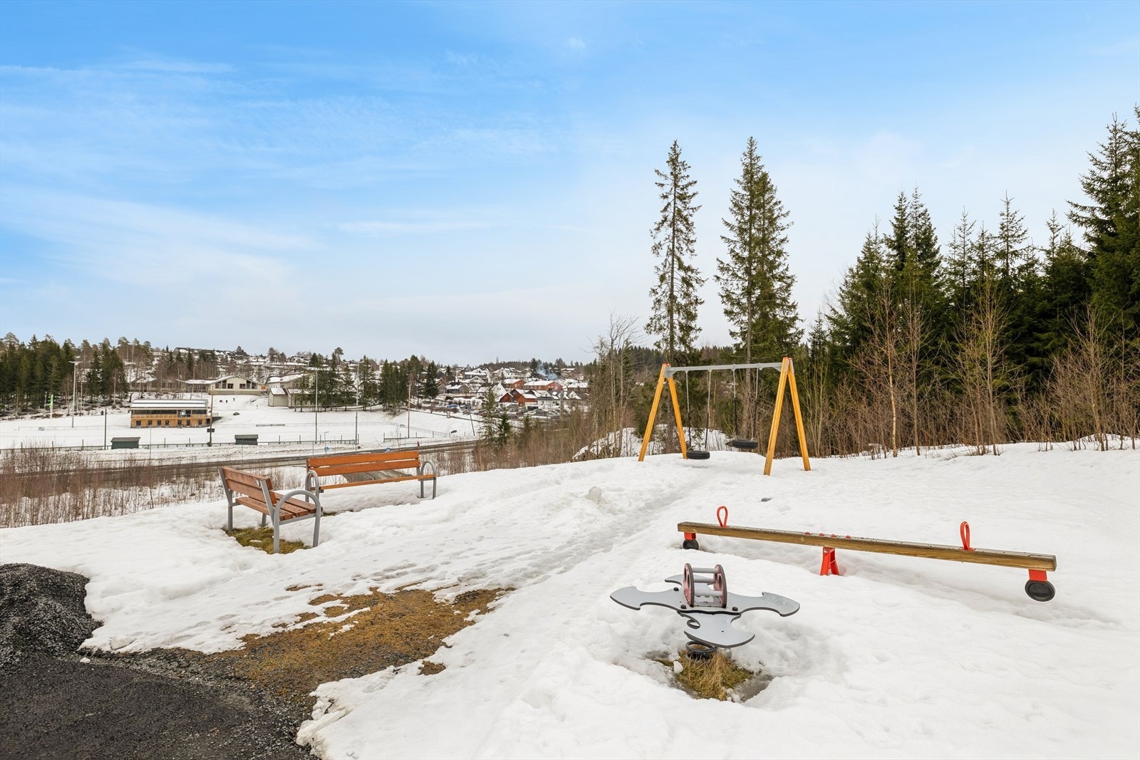 Felles lekeområde. Galleribilde