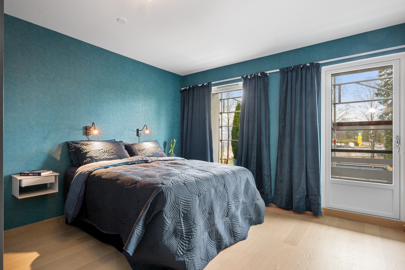 Dette soverommet har utgang til veranda på 9 kvm. Galleribilde