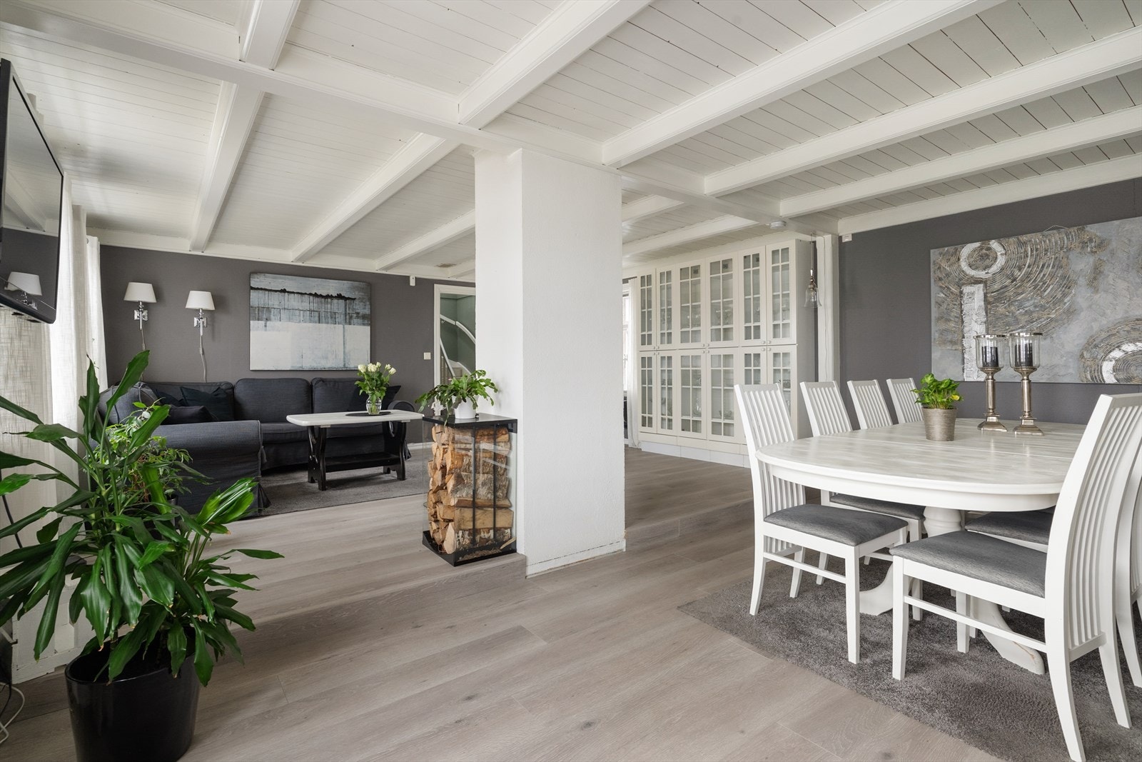 Boligen har opp gjennom årene hatt flere oppgraderinger og er jevnlig vedlikeholdt. Galleribilde