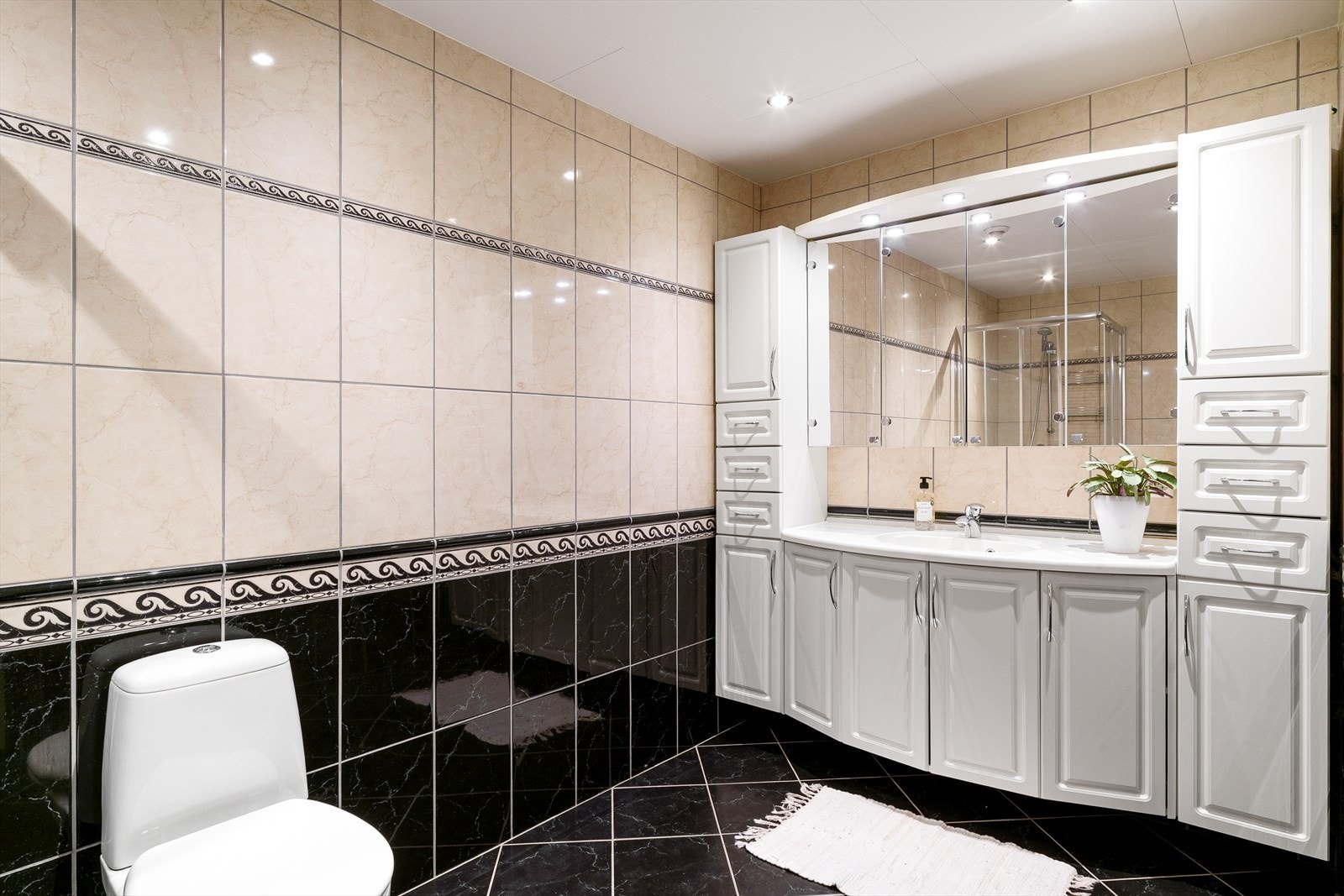 Baderom. Galleribilde