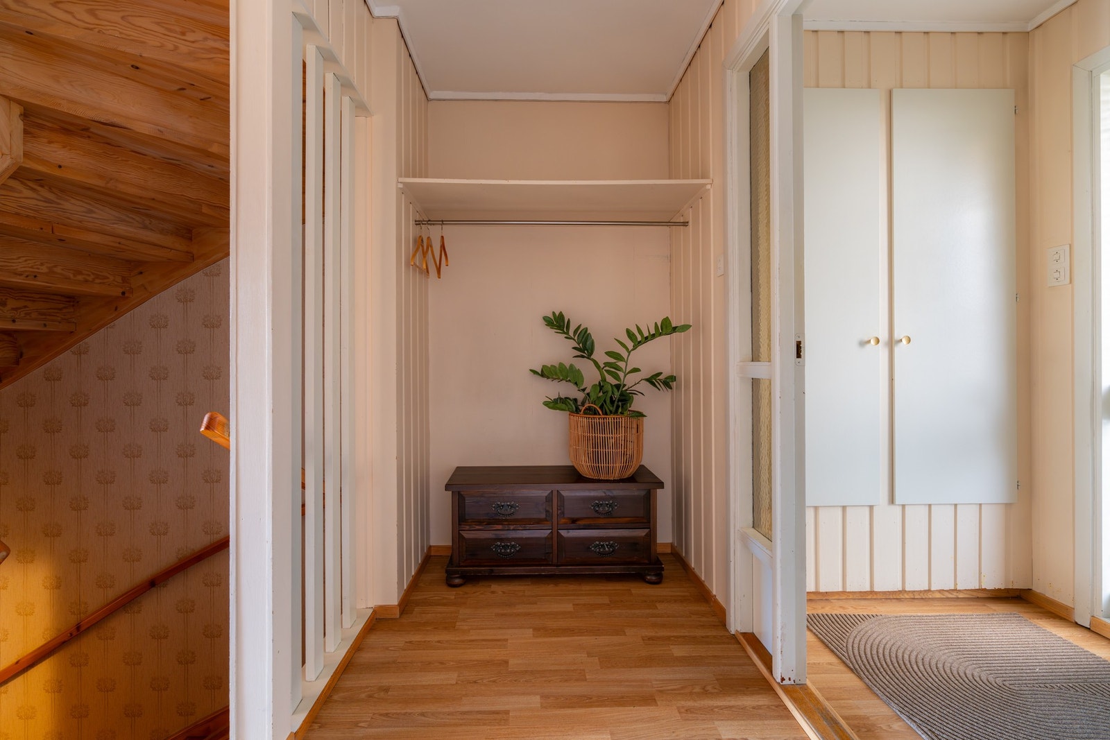 Det er god plass til ulike oppbevaringsløsninger. Galleribilde